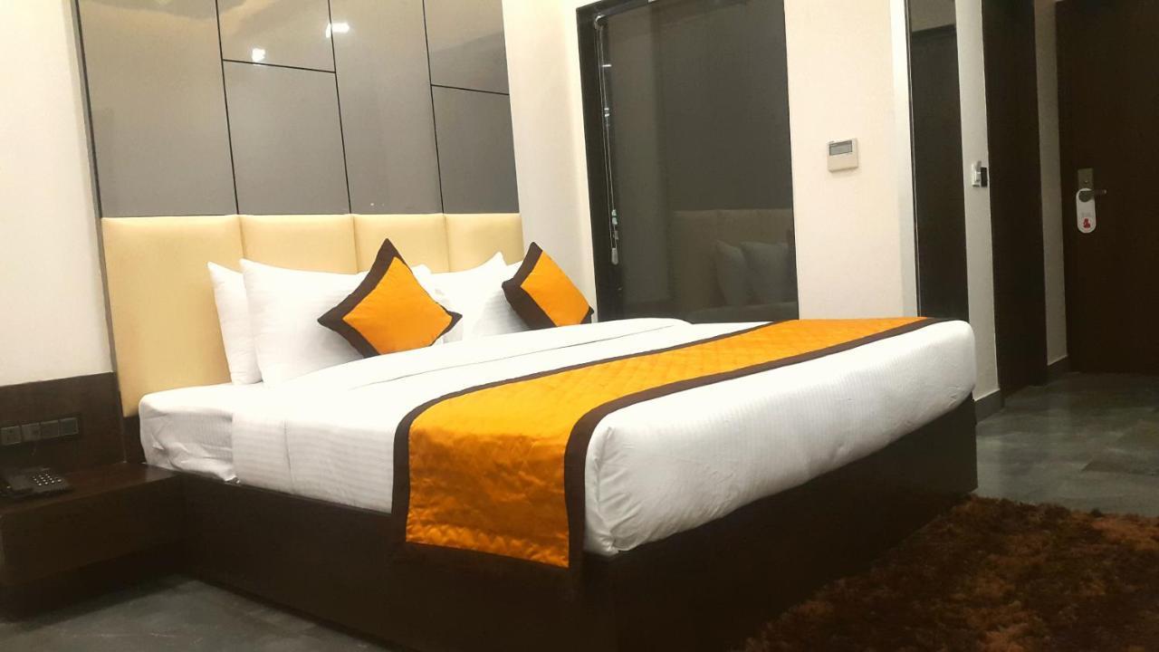 Hotel Aksh Inn Divisione di Divisione di Jaipur Esterno foto