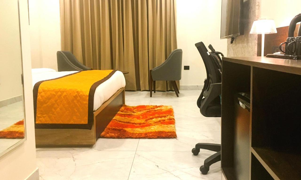 Hotel Aksh Inn Divisione di Divisione di Jaipur Esterno foto